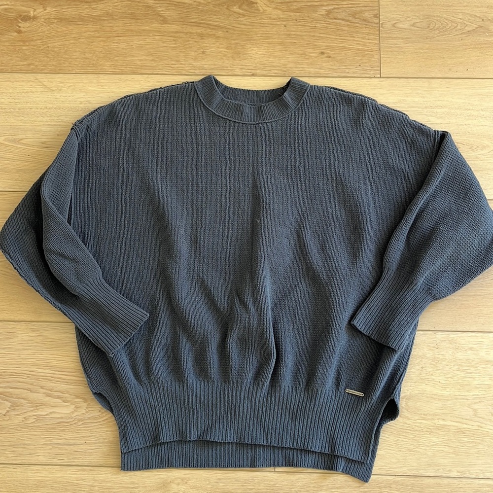 Abercrombie sweater